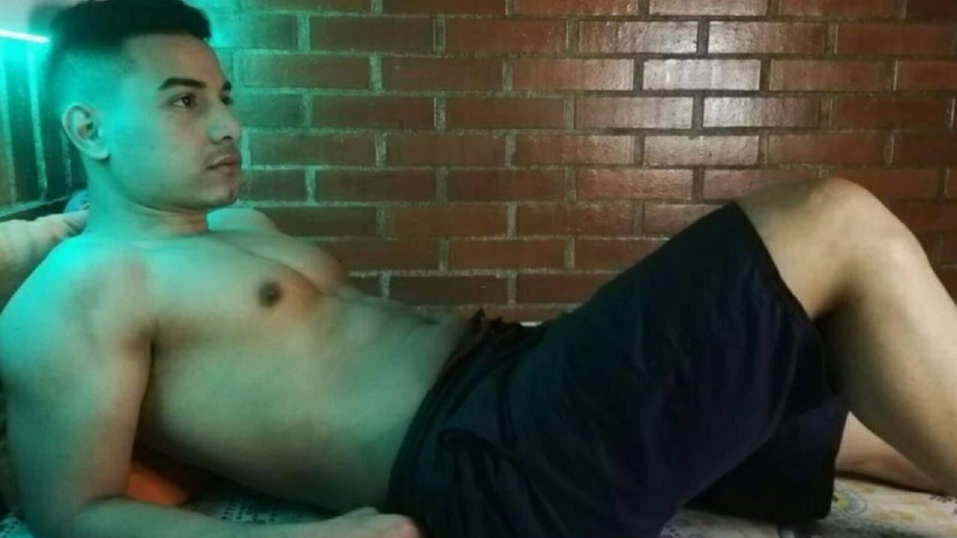 MattKelly Amateur Masturbating